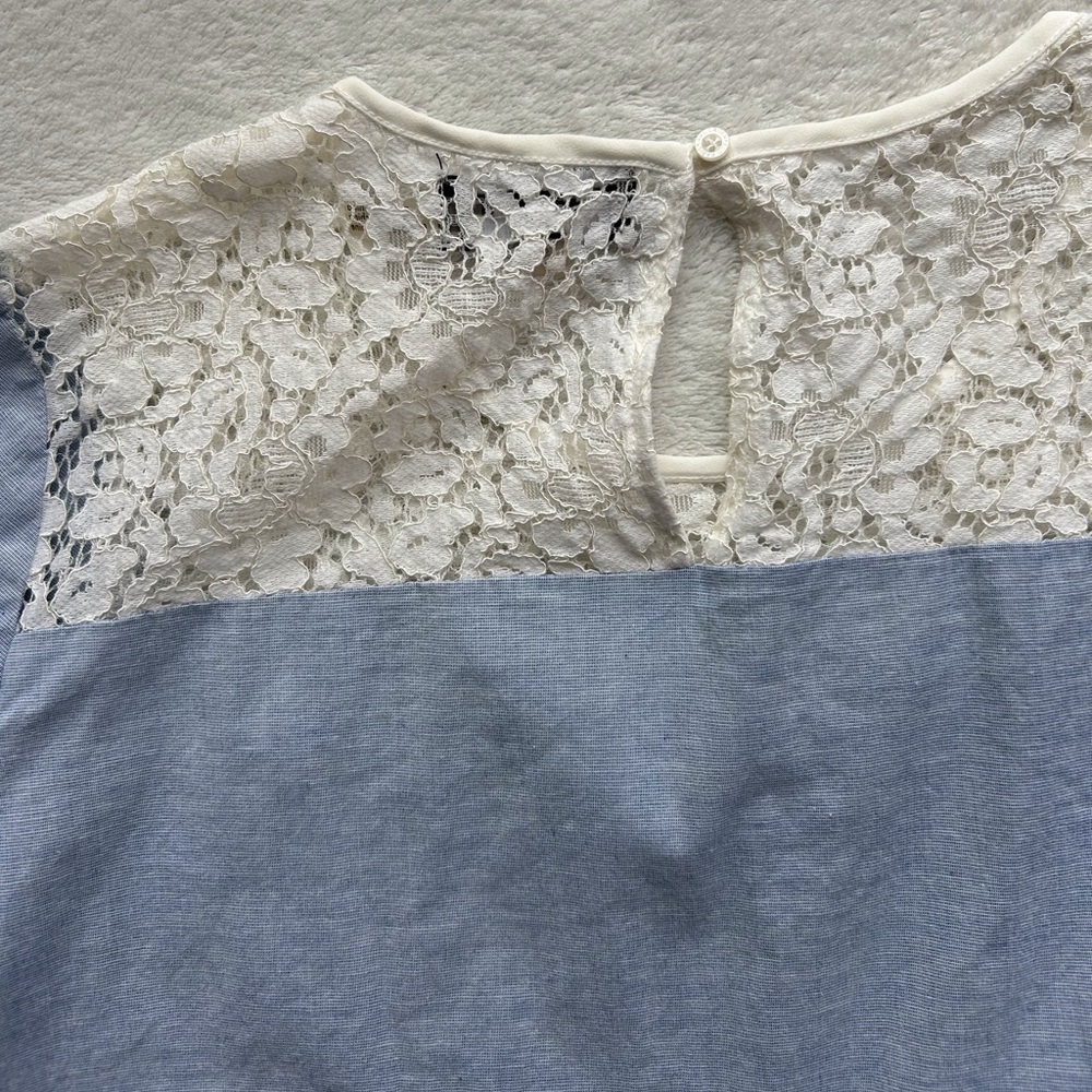 karl lagerfeld paris chambray + lace top - Picture 5 of 9